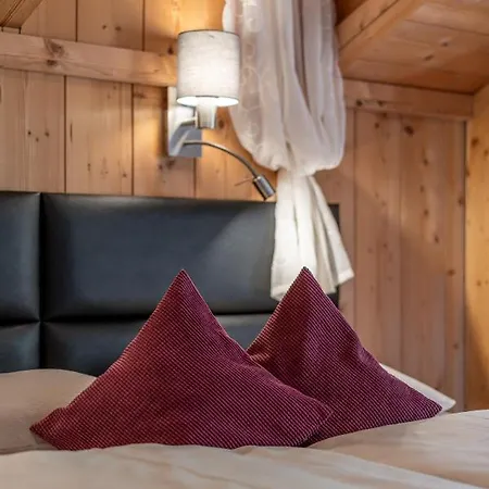 Hotel Der Ortnerhof - Hotel & Reiterhof 3*