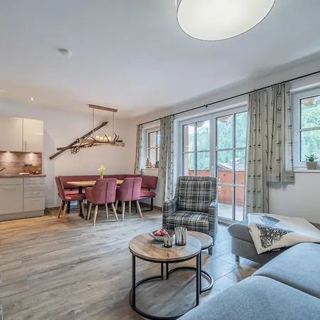 Der Ortnerhof - & Reiterhof מלון 3*