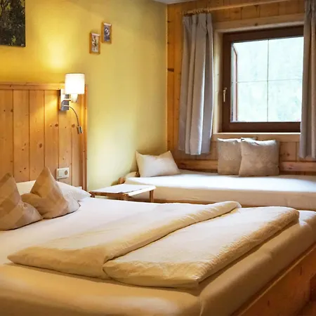 Der Ortnerhof - Hotel & Reiterhof Hotel 3*
