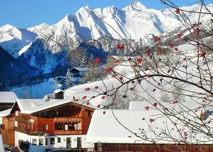 Der Ortnerhof - & Reiterhof Hotel 3*