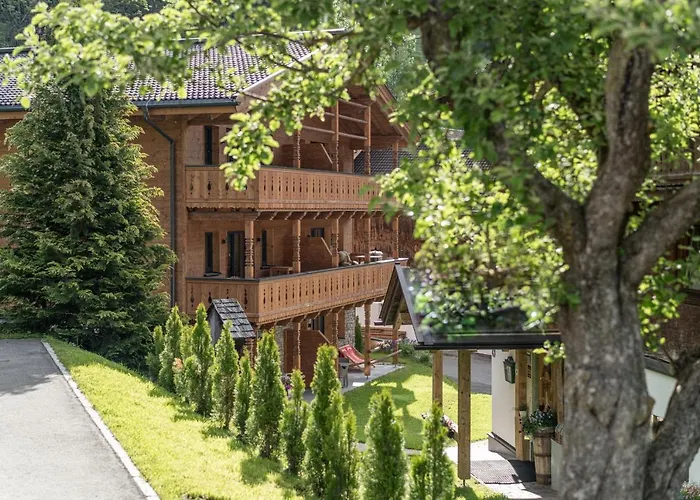 Der Ortnerhof - & Reiterhof Hotel