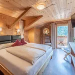 Der Ortnerhof - & Reiterhof 3*